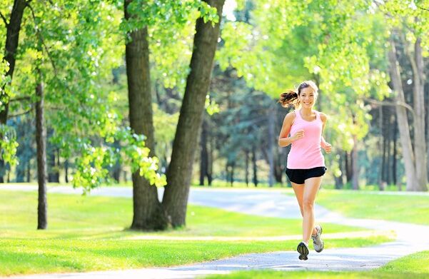 Jogging in the park to actively burn fat
